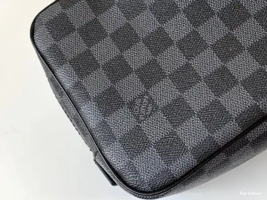 Repzbay LOUIS TOILETRY POUCH VUITTON GM 0528